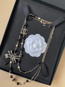 Chanel Black Bowknot Pearls Necklaces