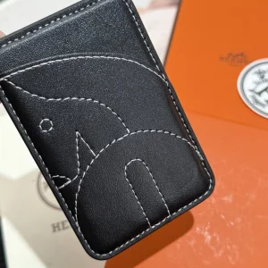 Hermes Elephant MagSafe Card Holder Black