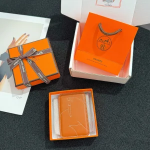 Hermes Walrus MagSafe Card Holder Brown