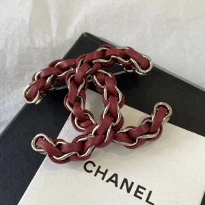 (image for) Chanel Red Leather CC Logo Brooch