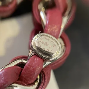 (image for) Chanel Red Leather CC Logo Brooch