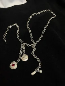 (image for) Chloe Silver Heart Chain Belt