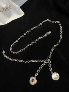 (image for) Chloe Silver Heart Chain Belt