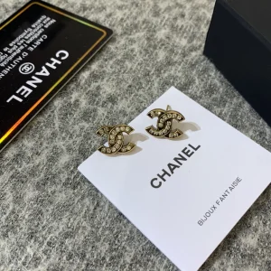 Luxury Womens Jewelry Chanel Crystals CC Logo Earrings A152PP100 AA145488