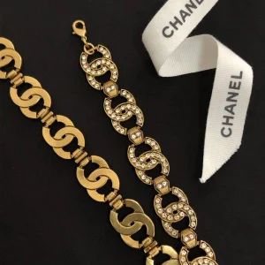 Luxury Womens Jewelry Chanel Crystals CC Logo Link Necklace A39PP190 AA146345