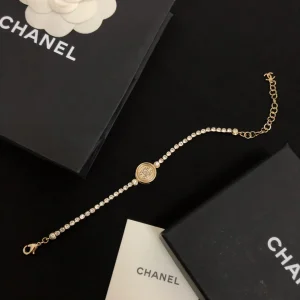 Luxury Womens Jewelry Chanel Round CC Logo Diamonds Bracelets A39PP155 AA150202