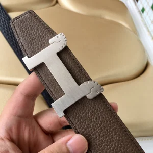 Luxury Womens Belts Hermes Horses Buckle Leather Belt in Grey 40MM A175PP240 AA153455