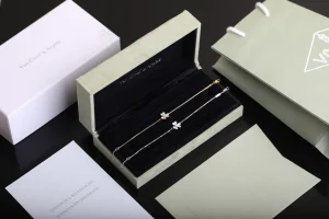 Luxury Womens Jewelry Van Cleef Arpels Frivole Crystals Bracelets A205PP220 AA153601