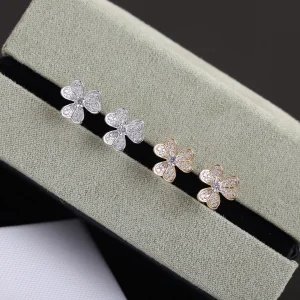 Van Cleef Arpels Frivole Crystals Earrings 