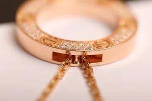 Luxury Womens Jewelry Cartier Love Diamond Circle Charm Necklace A205PP380 AA154470