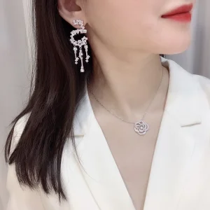 Luxury Womens Jewelry Chanel Crystals NO5 Earring A205PP200 AA154495