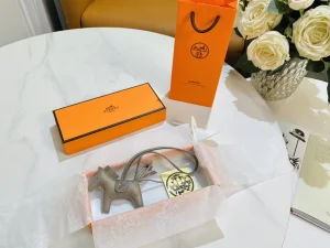 Luxury Womens Bag Charms Hermes Rodeo PM Touch Horse Charm in Gray A62PP160 AA157103