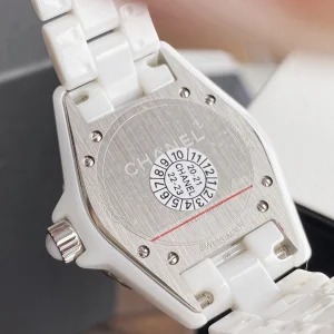 Luxury Womens Watches Chanel J12 White Dial Ladies Watch 33MM A184PP2180 AA157634
