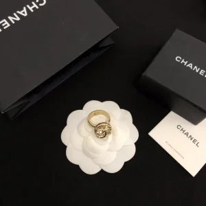 Luxury Womens Jewelry Chanel Ring Chanel Gold CC Diamond Ring A39PP110 AA159887