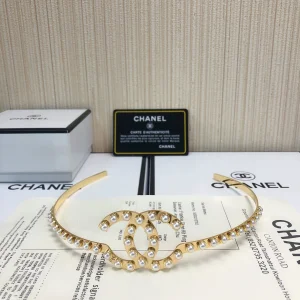 Chanel Hair Clip Chanel Gold and Pearls Headband 