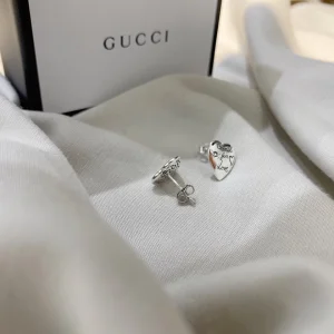 Luxury Womens Jewelry Gucci Earring Gucci Silver Heart Earrings A152PP160 AA160610