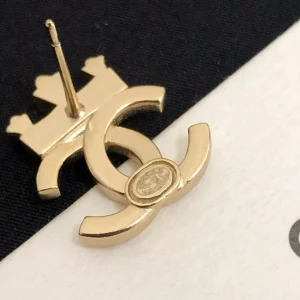 Luxury Womens Jewelry Chanel Earring Chanel Gold Dougle C Earrings A39PP115 AA160838
