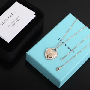 Luxury Womens Jewelry Tiffany Rectangular and Round Heart Necklace A205PP260 AA161481