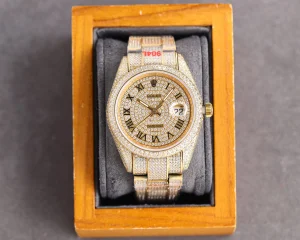 Rolex Vip Datejust Gold Diamonds Watch 40MM 