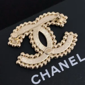 Luxury Womens Jewelry Chanel Earring Chanel Crystals White CC Brooch A39PP150 AA169153