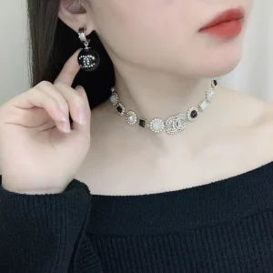 Luxury Womens Jewelry Chanel Earring Chanel CC Black Ball Earrings A152PP150 AA170256