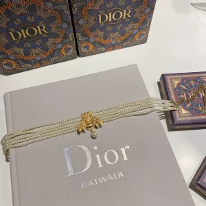 Luxury Womens Jewelry Dior Necklace Dior Bee Pearls Necklace A152PP280 AA170260