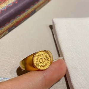 Dior Ring Dior 30 Montaigne Ring Gold 