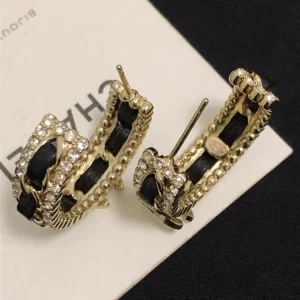 Luxury Womens Jewelry Chanel Earring Chanel CC Open Cut Earrings A39PP130 AA170623