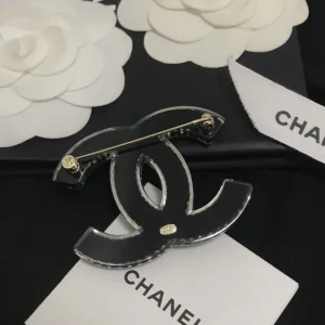 Luxury Womens Jewelry Chanel Brooch Chanel Black CC Logo Brooch A39PP200 AA172244