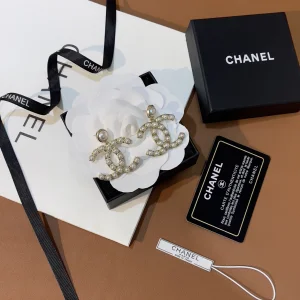 Luxury Womens Jewelry Chanel Earring Chanel Pearls CC Logo Earring A205PP170 AA174138
