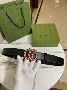 Gucci Double G Buckle Leather Belt Black 30MM 