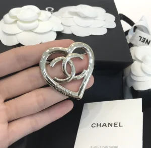 Chanel Brooch Chanel Heart CC Logo Brooch 