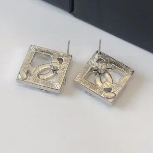 Replica Womens Jewelry Chanel CC Logo Square Earrings A39PP130 AA178458