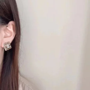 Replica Womens Jewelry Chanel Crystal CC Gold Sequare Earrings A205PP150 AA178951
