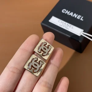 Replica Womens Jewelry Chanel Crystal CC Gold Sequare Earrings A205PP150 AA178951