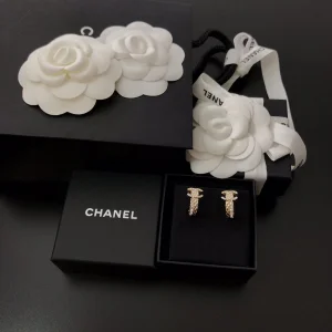 Replica Womens Jewelry Chanel Crystals CC Hoop Earrings Gold A39PP120 AA179932