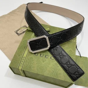 Replica Mens Belts Gucci GG Signature Leather Belt in Black 40MM A175PP240 AA182166