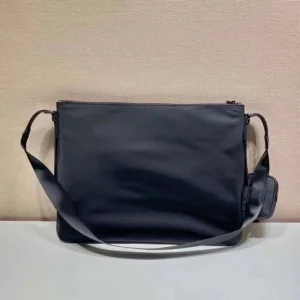Replica Mens Handbags Prada Black Re Nylon Messenger Bag 44x34CM A104PP780 AA182138