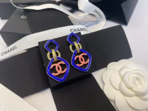 Replica Womens Jewelry Chanel CC Oval Earrings A39PP140 AA182084