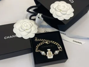 Replica Womens Jewelry Chanel N5 Bottle Chain Bracelets A39PP160 AA182077