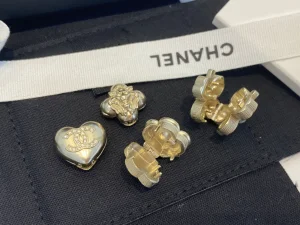 Replica Womens Jewelry Chanel Set of 4 Hair Accessory in Gold AB8157 A39PP170 AA182477
