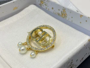 Replica Womens Jewelry Dior Clair D Lune Brooch A39PP120 AA182895