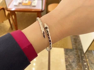 Replica Womens Jewelry Bvlgari Serpenti Viper Bracelet A152PP380 AA187243