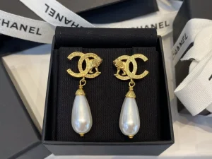 Replica Womens Jewelry Chanel Gold CC Lion Pearl Drop Earrings A39PP180 AA188121