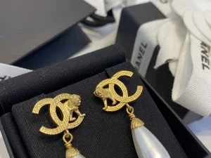 Replica Womens Jewelry Chanel Gold CC Lion Pearl Drop Earrings A39PP180 AA188121