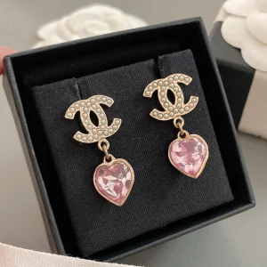 Chanel Pearls CC Logo Earrings Pink Heart 