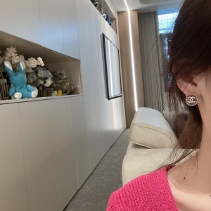 Replica Womens Jewelry Chanel Crystals CC Round Earrings A173PP180 AA191971