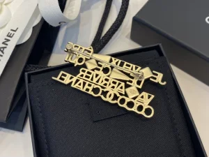 Replica Womens Jewelry Chanel CC Coco Monogram Brooch A39PP180 AA193044