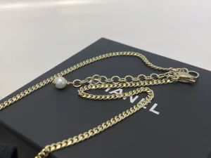 Essenceofluxury Womens Jewelry Chanel Chain Heart Necklace A39PP280 AA194247