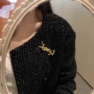 Essenceofluxury Womens Jewelry Saint Laurent Opyum YSL Twisted Brooch Gold A173PP180 AA194498